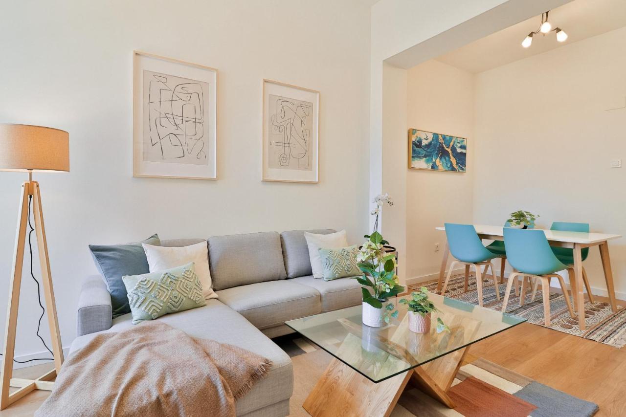 C74 - Marvelous 3 Bedroom Apartment In Historical Malaga Exterior photo