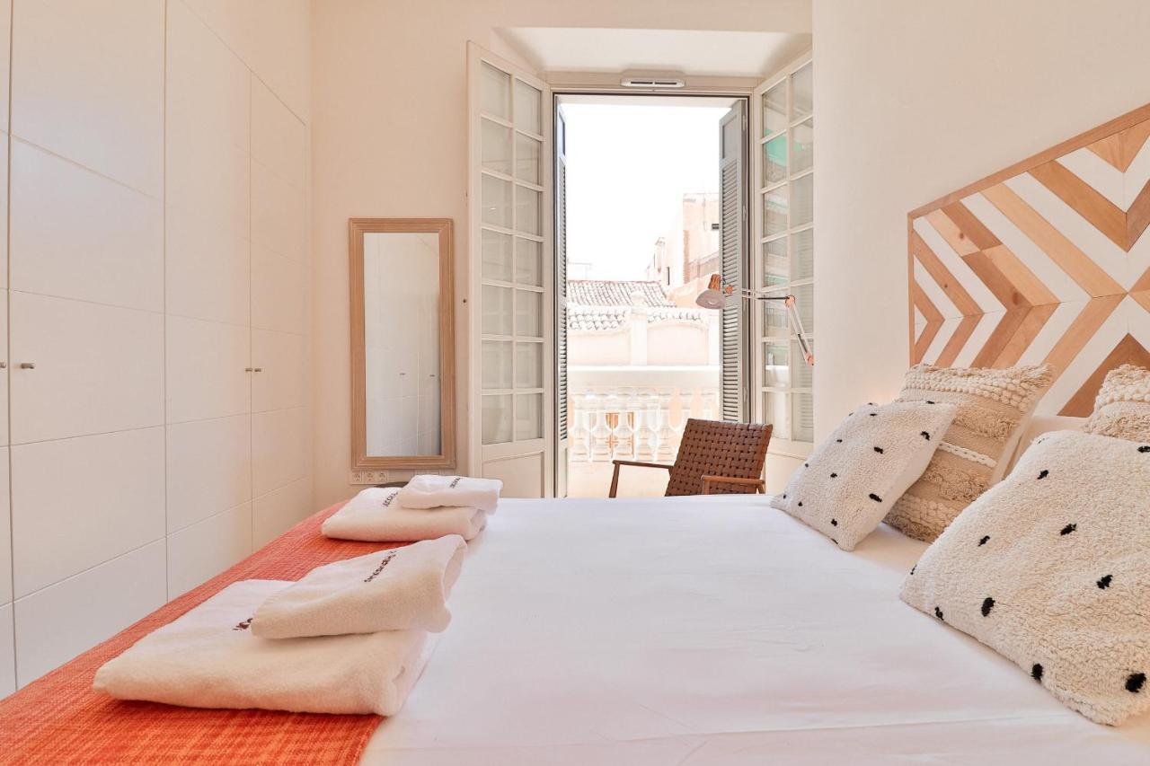 C74 - Marvelous 3 Bedroom Apartment In Historical Malaga Exterior photo